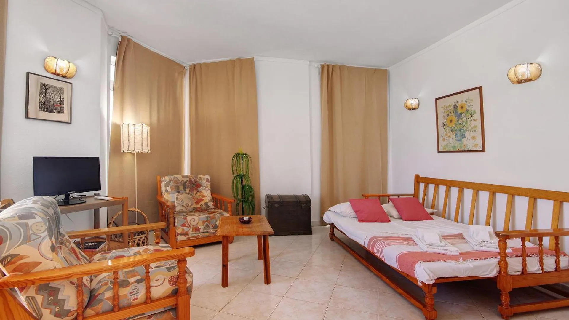 Casa Vespa Armacao de Pera Apartment